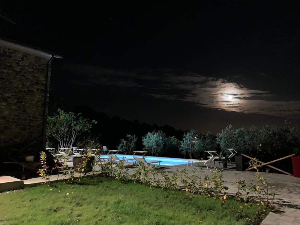 Villa Emozione Sarzana Esterno foto