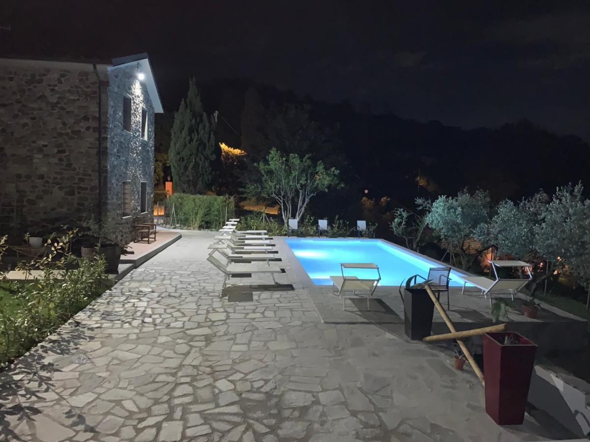 Villa Emozione Sarzana Esterno foto